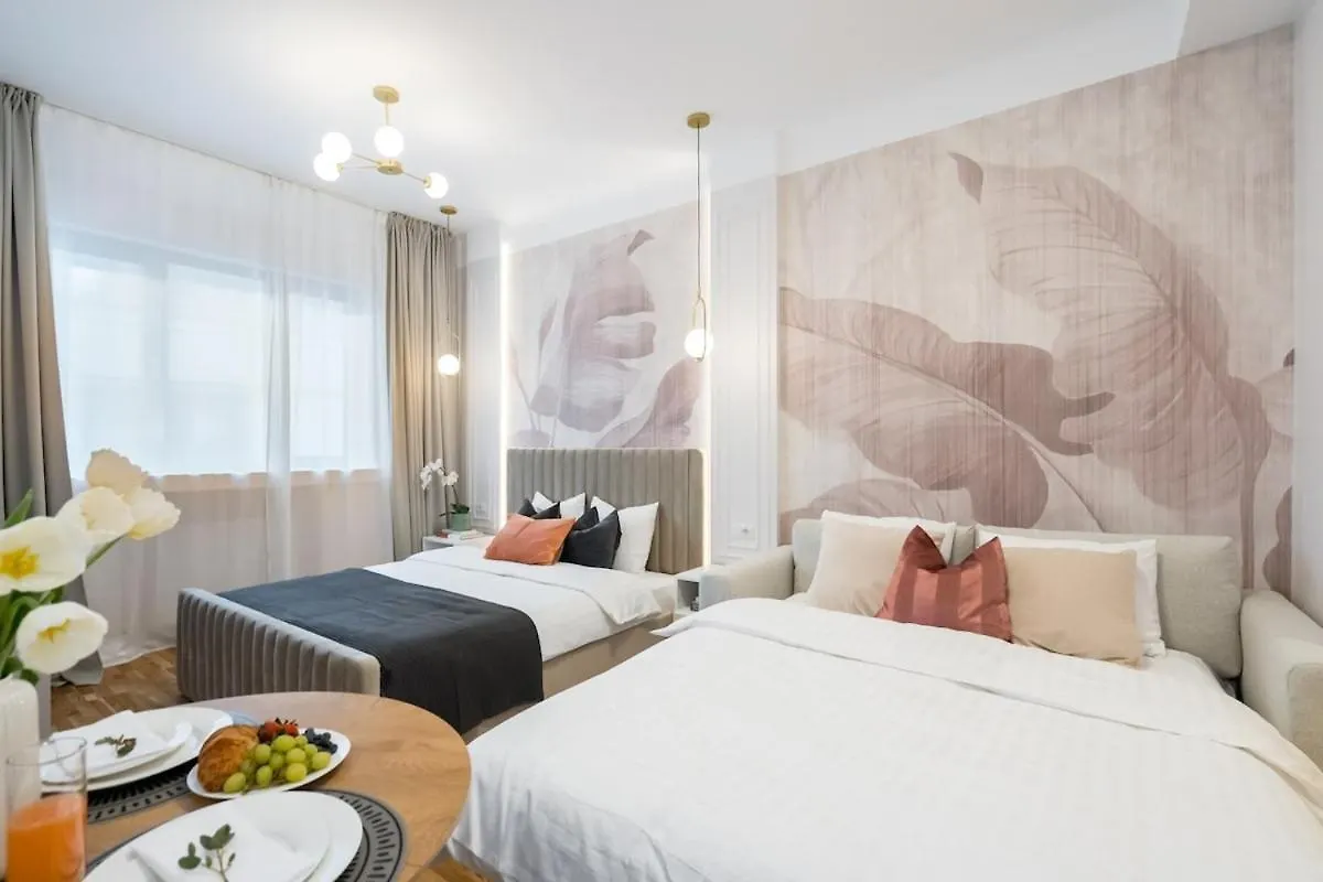 Aesthetic Cosy - Central Alba Studio Bucureşti