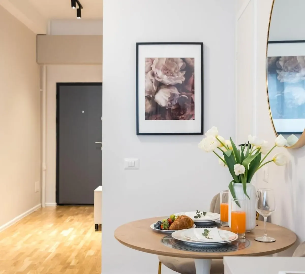 Aesthetic Cosy - Central Alba Studio Bucharest 0*,